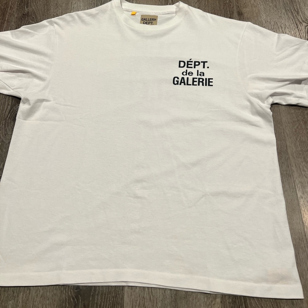 RARE Gallery Dept French Souvenir Logo Distressed Vintage Washed White T-Shirt